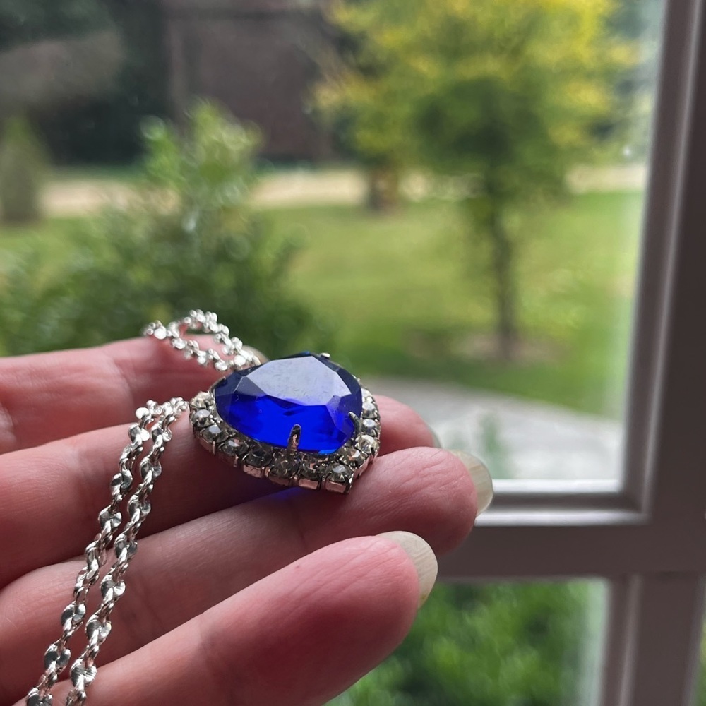 1998 Lindenwold Heart of The Titanic Blue Ocean Glass Heart Necklace w Case - Picture 4 of 14
